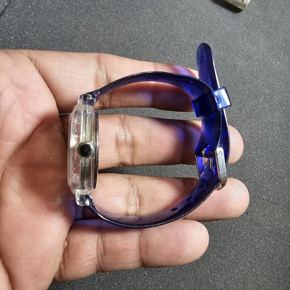 Timex Rewound Kids Winnie The Pooh Blue/Purple and White Quartz Watch Working F4 - Picture 3 of 9